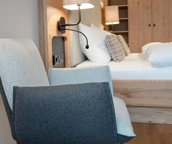 Penzion Landgasthaus Helpfauer Hof *